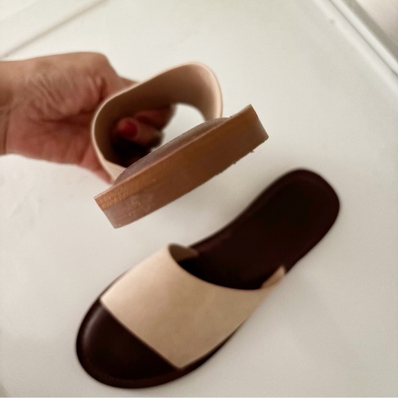 Tan and Pink Slide Sandals with Wide Strap - Picture 4 of 8